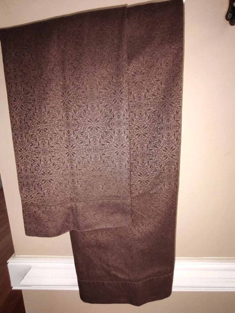SFERRA ILARIA STANDARD SHAMS 100% EGYPTIAN COTTON 590TC HEMSTITCH FLANGE DK BRN